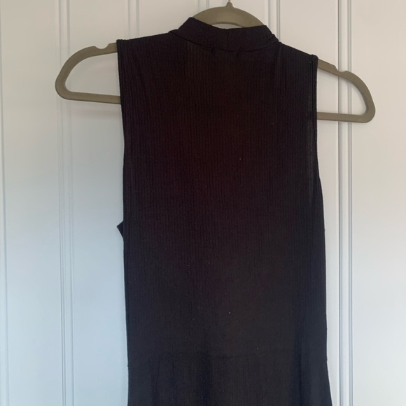 Black Maxi - Picture 5 of 5